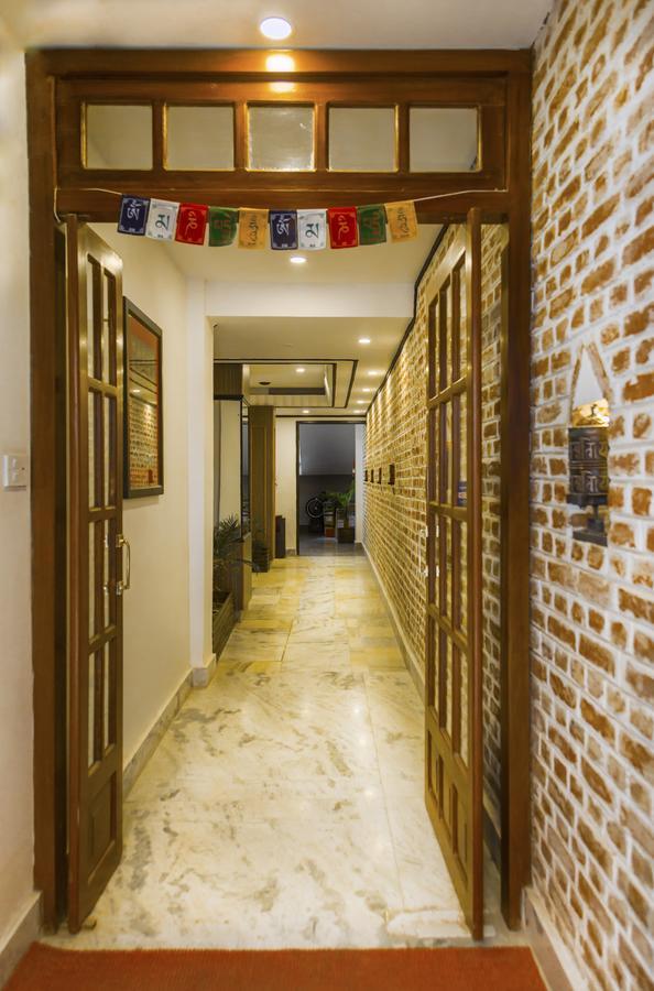 Harati Manor Inn Kathmandu Exterior photo